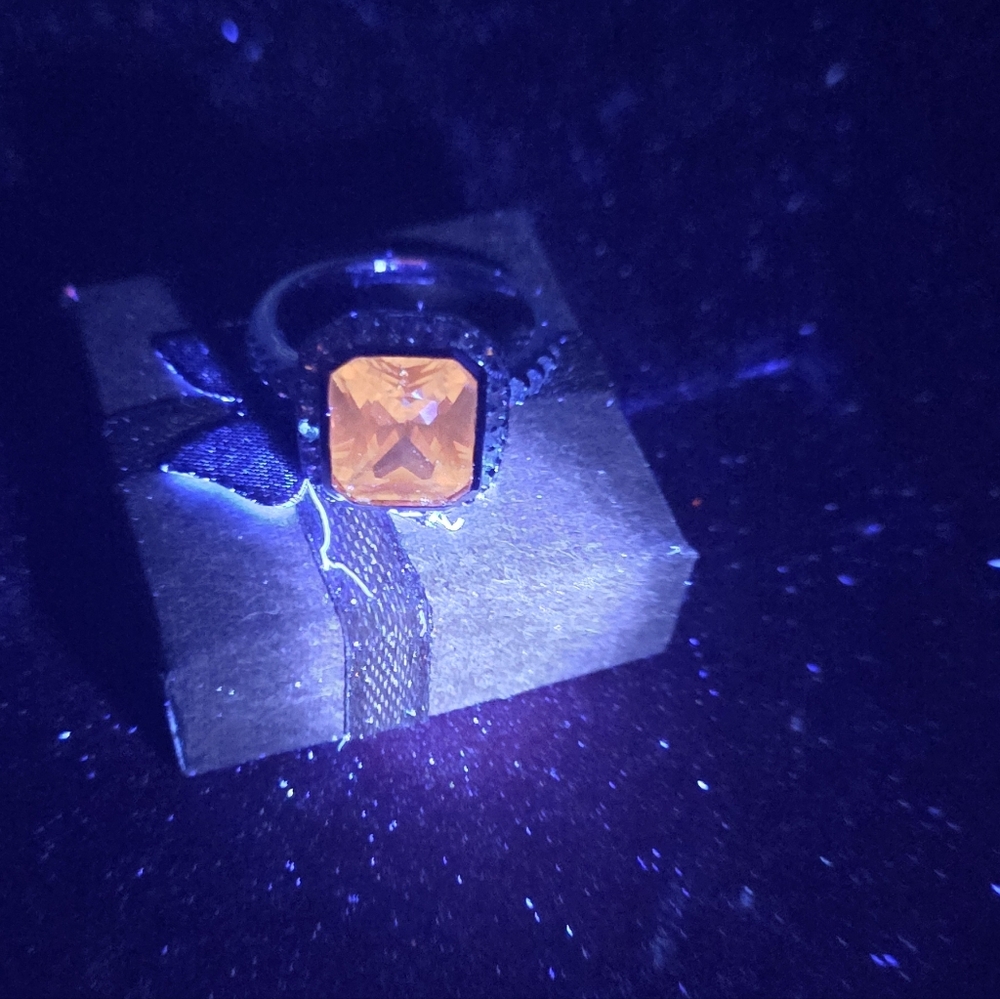 Vintage Selenium Ring Size 11